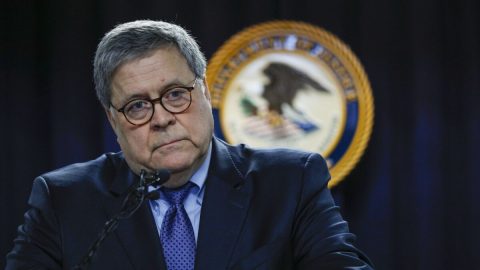 USA: Bývalí úředníci Ministerstva spravedlnosti požadují rezignaci nynějšího ministra Barra
