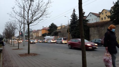 COVID-19: Lockdown pokračuje, opatření po svátcích přitvrdí