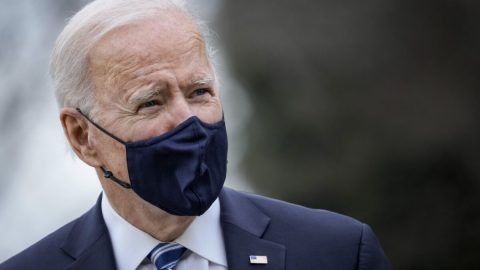 Rusko stahuje z USA svého velvyslance. Krok přichází po Bidenových poznámkách o Putinovi