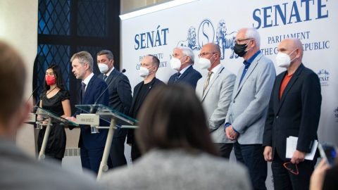 Předseda Senátu Miloš Vystrčil: Je mi nesmírně smutno z toho, kdo sedí v kanceláři prezidenta republiky