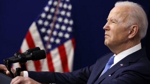 USA DNES (20. 1.): Rok prezidenta Bidena ve funkci
