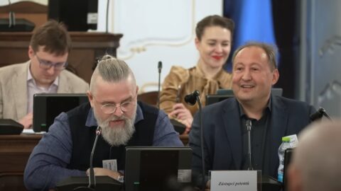 Videozáznam: Veřejné slyšení k Petici proti omezování svobody slova na sociálních sítích