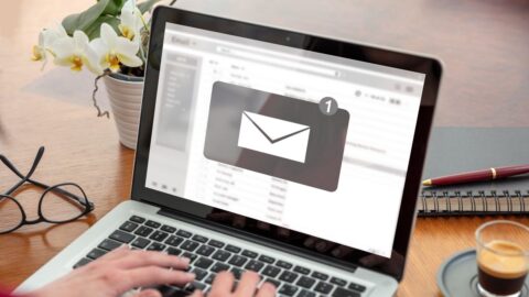 Tak ten mail zašifruj, hlupáku!