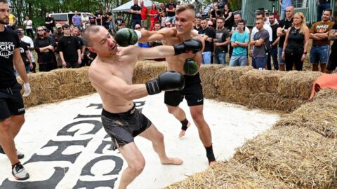 Redneck Fight – Boj pod širým nebem!