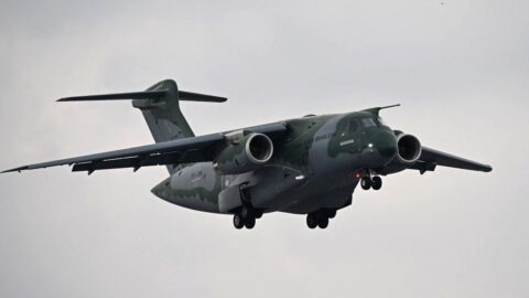 Ministerstvo obrany zahájilo jednání o nákupu letounů Embraer C-390 Millennium