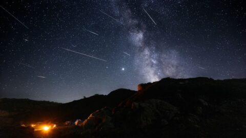 Orionidy dosáhnou maxima, za hodinu může oblohou prolétnout až 30 meteorů