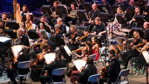 Český národní symfonický orchestr dnes vstoupí do jubilejní 30. sezony
