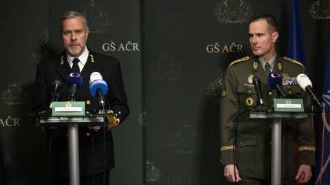 Řehka jednal s předsedou Vojenského výboru NATO o současných hrozbách