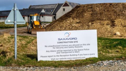 Nový britský kosmodrom na Shetlandách získal povolení k prvním startům raket