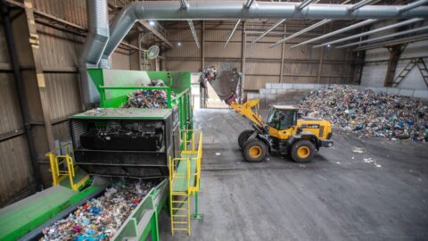 Komunálního odpadu v ČR loni přibylo, každý obyvatel vyhodil v průměru 362 kg
