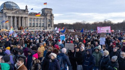 „Tuto zemi zachvátila vlna protestů“. 1,4 milionu Němců protestovalo proti pravicovému extremismu