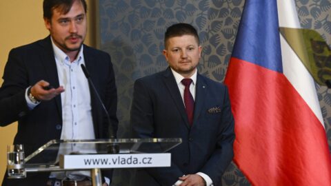 NERV dal vládě návrh 37 opatření k vyššímu ekonomickému růstu