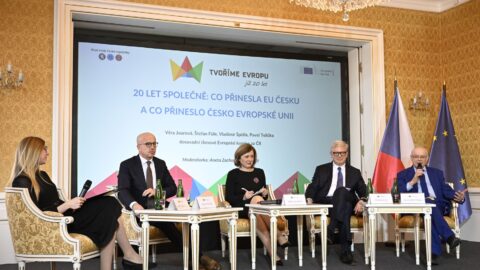 Dosavadní čeští eurokomisaři se shodují na nutnosti reformy evropských institucí