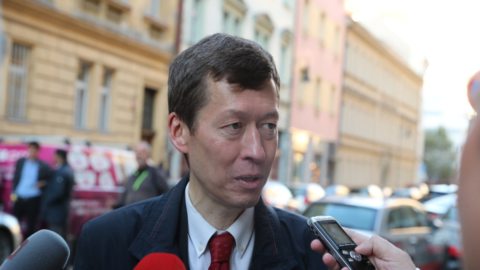 Z eurokandidátky Spolu odstoupil na žádost ODS a TOP 09 lidovec Hayato Okamura