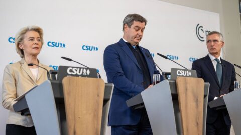 Evropa musí investovat do obranného průmyslu, shodují se evropští lídři