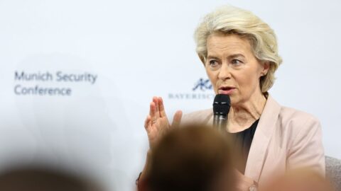 Von der Leyenová se bude ucházet o druhý mandát v čele Evropské komise, má nominaci CDU