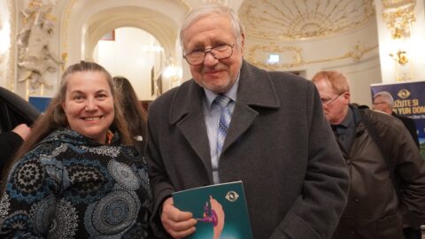 „Jsou tu dva póly – zlo i dobro. A na nás všech záleží, která strana bude mít větší slovo,“ říká  Tomáš Pfeiffer o Shen Yun