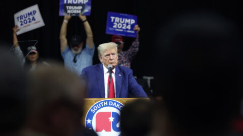 Trump vyhrál republikánský nominační souboj v Severní Dakotě