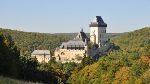 NPÚ se začátkem hlavní sezony na většině památek zdraží vstupné