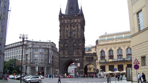 Výročí: 20. března 1475 byl položen základní kámen Prašné brány v Praze