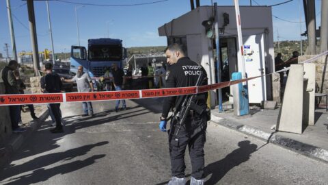 Izrael umožnil vstup humanitární pomoci do Gazy přes nový provizorní přechod
