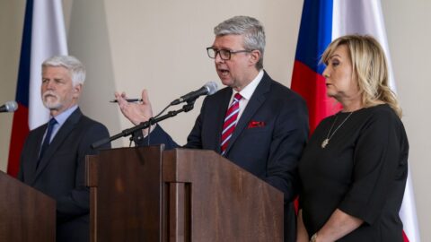 ANO navrhuje státní fond ke spoření na stáří, podle Jurečky je to k debatě