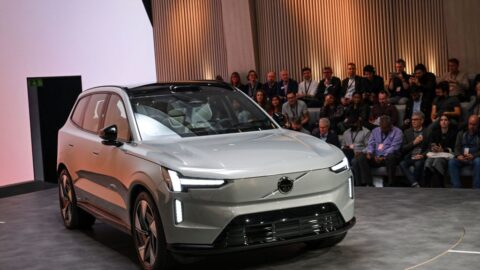 Evropská komise schválila slovenskou státní podporu 267 milionů eur pro továrnu Volvo Cars