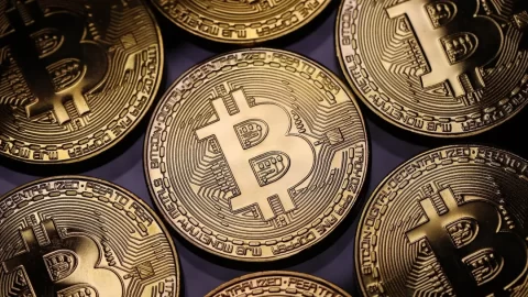 Proč bitcoin opět roste