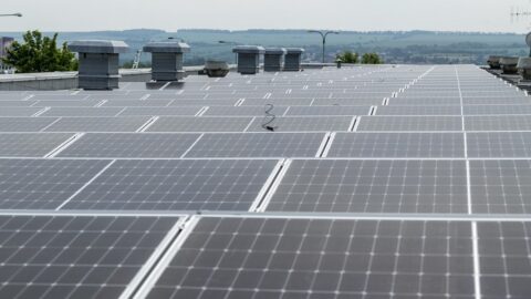 Solární lobbisté chtějí ještě větší tunel do veřejných financí než ten současný