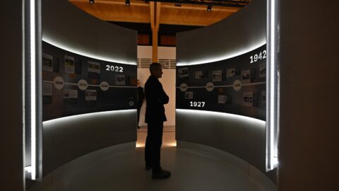 Muzeum romské kultury otevřelo Památník holokaustu Romů a Sintů v Čechách