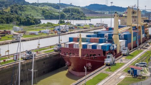 Panamský průplav předpokládá, že se v roce 2025 vrátí k běžnému provozu