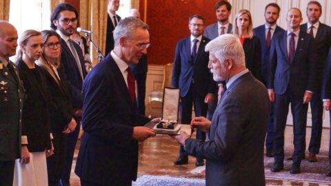 Pavel udělil Řád TGM generálnímu tajemníkovi NATO Stoltenbergovi
