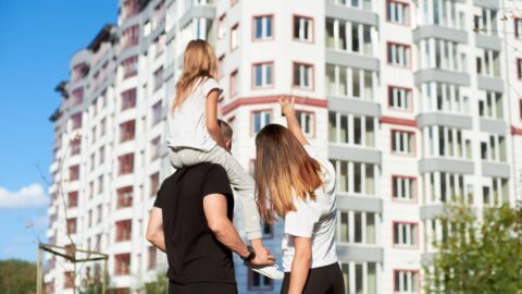 „Bydlení, které si budou lidé moci dovolit.“ Vláda spustila program podpůrného bydlení