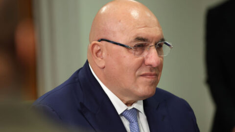Je nutné pokusit se vyjednávat s Ruskem, řekl italský ministr obrany