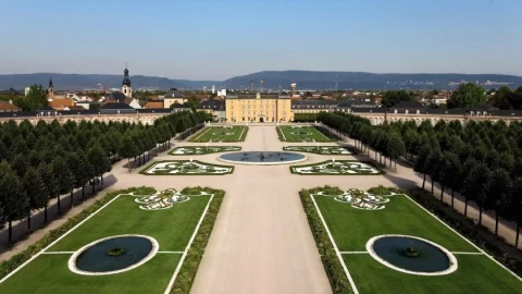 Zámek Schwetzingen: Německá miniatura Versailles