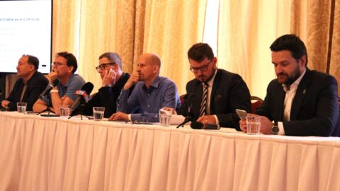 Petr Drulák a Vladimír Mlynář o svobodě slova, médiích a sociálních sítích