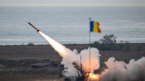 Rumunsko daruje Ukrajině raketový systém Patriot, řekl Klaus Iohannis