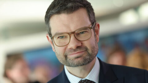 Útok nožem v Mannheimu měl jasně islamistický motiv, uvedl německý ministr spravedlnosti