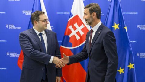 V ČR a na Slovensku je vůle dbát o nadstandardní vztahy, řekl Lipavský