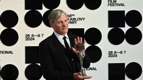 V Karlových Varech začal filmový festival, Viggo Mortensen převzal Křišťálový glóbus
