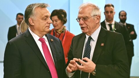 Maďarská obvinění, že EU prosazuje válku, jsou nepřijatelná, uvedl Borrell