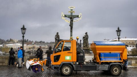 Pražským službám loni více než šestinásobně vzrostl zisk