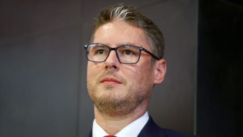 Hlaváček z osobních důvodů nebude pokračovat jako europoslanec