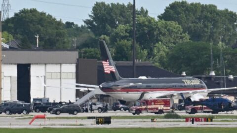 Trump přicestoval do města Milwaukee na nominační sjezd republikánů