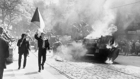 Pietními akty či promítáním filmu si dnes Česko připomene okupaci ze srpna 1968