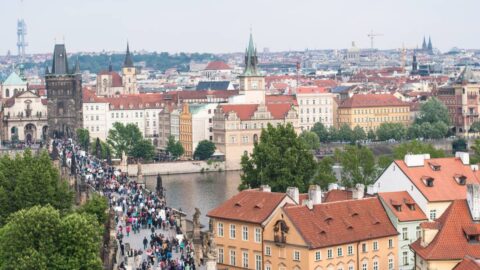 K pravici se hlásí největší podíl Čechů. Vědí ale, co je pravice a levice?