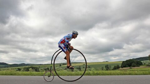 Velocipedisté na kostitřasech se příští týden vydají na výpravu do Vídně, trasa měří 280 kilometrů