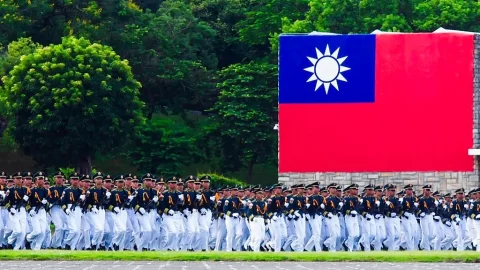 Taiwan je připraven na komunistickou invazi, zpráva varuje před ekonomickou válkou