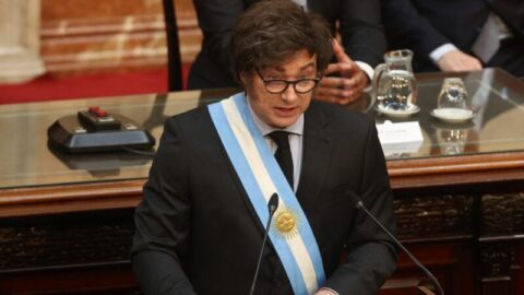Milei rozpouští daňový úřad: „Argentina daňové nenasytnosti skončila“