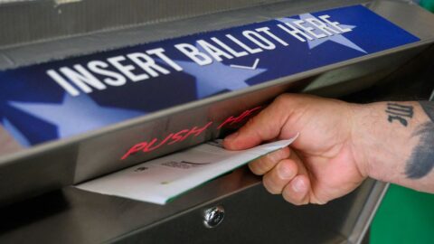 V amerických prezidentských volbách volila už téměř třetina voličů